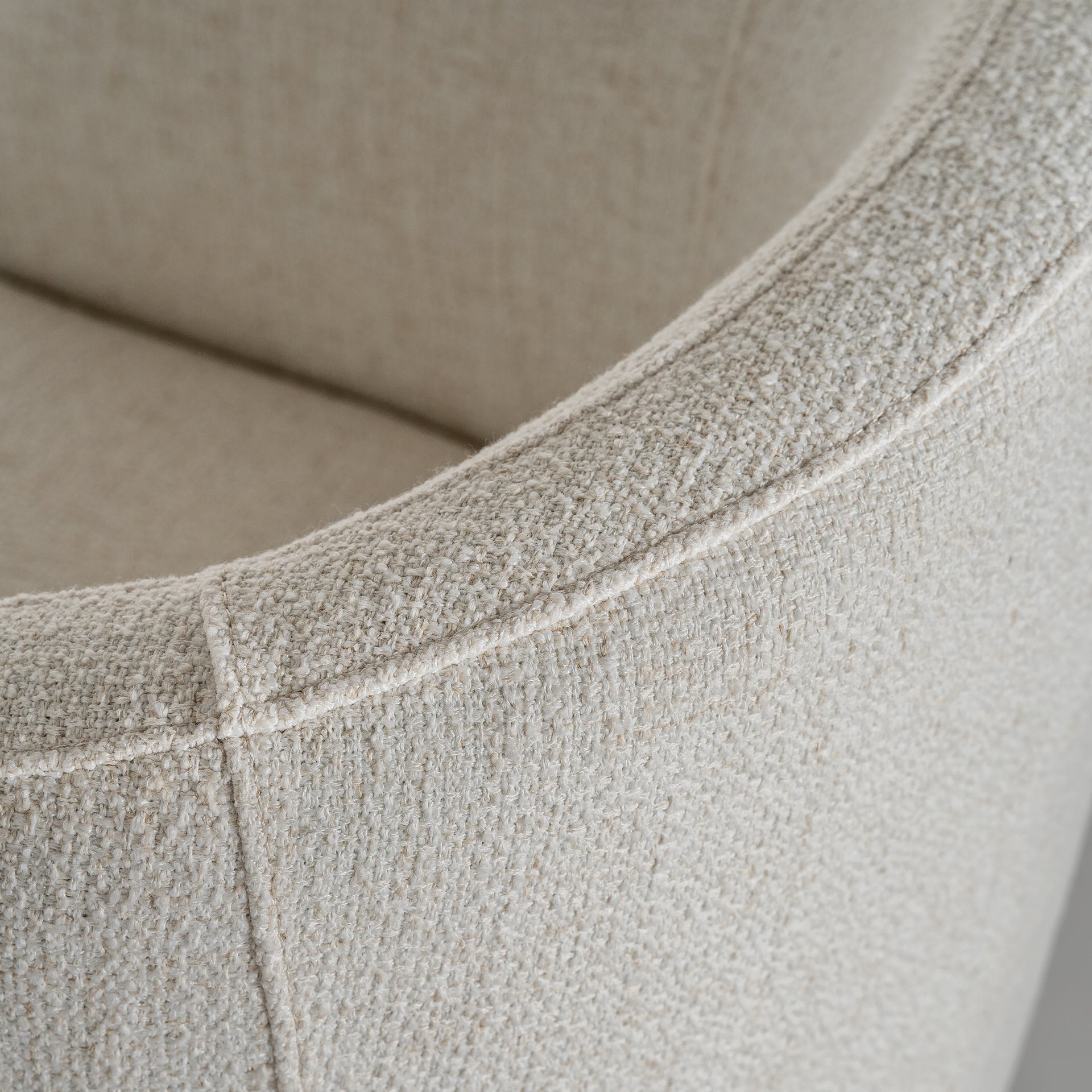 BILAIS ARMCHAIR